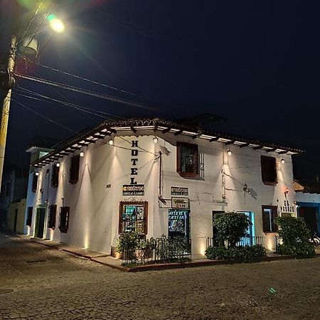 Hotel El Pasaje Antigua Eksteriør bilde